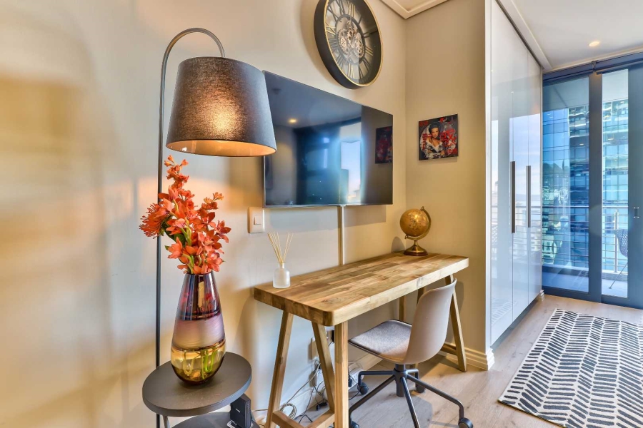 1 Bedroom Property for Sale in Cape Town City Centre Western Cape